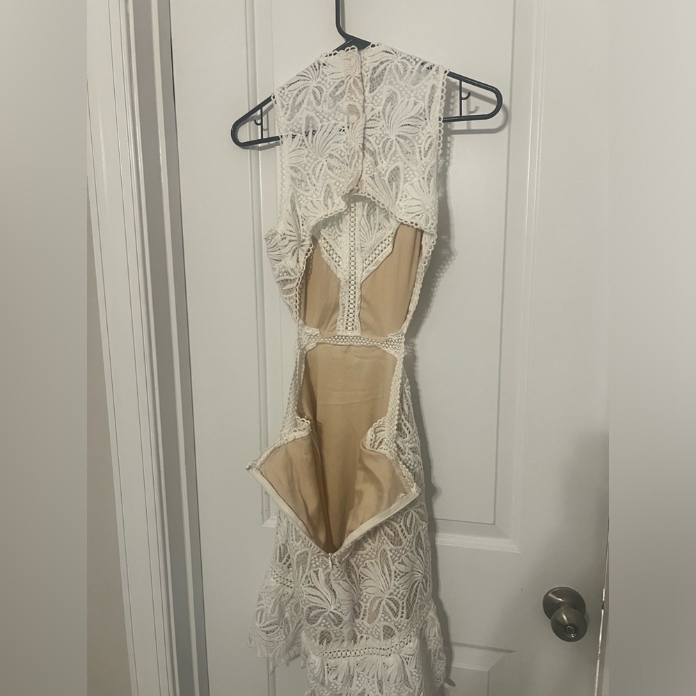 White Lace Back Cutout Mini Dress | s - Picture 9 of 9